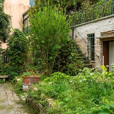 Angelo Raffaele Incantevole Casa Per 12 Persone Apartman